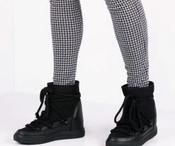 Inuikii classic bottes fourrure en noir 11 Inuikii classic bottes fourrure en noir -Bottes Femme Soldes 101729 7