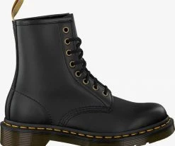 Dr martens 1460 vegan bottines à lacets en noir