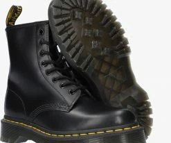 Dr martens 1460 bex bottines à lacets en noir 9 Dr martens 1460 bex bottines à lacets en noir -Bottes Femme Soldes 109266 4