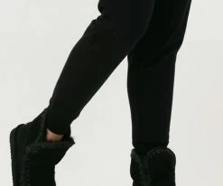 Mou eskimo 18 bottes fourrure en noir -Bottes Femme Soldes 123241 8