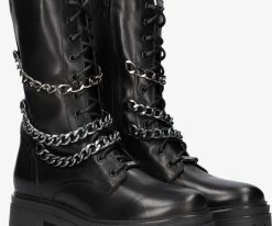 Nikkie dionne chain boots bottines à lacets en noir 7 Nikkie dionne chain boots bottines à lacets en noir -Bottes Femme Soldes 208132 1