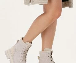 B.l.a.h. maria bottines à lacets en beige 11 B.l.a.h. maria bottines à lacets en beige -Bottes Femme Soldes 218895 8