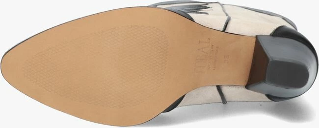 Toral aime bottes hautes en noir 4 Toral aime bottes hautes en noir – Image 4