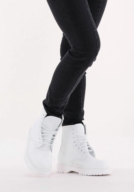 Dr martens vegan 1460 bex mono bottines à lacets en blanc 6 Dr martens vegan 1460 bex mono bottines à lacets en blanc – Image 6