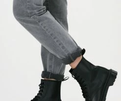 Dr martens chaussure 1460 en noir -Bottes Femme Soldes 70649 8